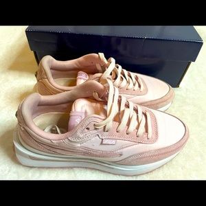 Fila pink runners